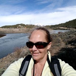 Meet your Posher, Diana